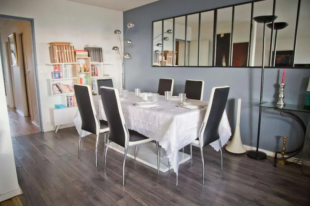 Perfect Modern High Floor Apt With All Paris View 0*,  Franciaország